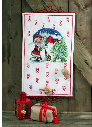 Permin Broderisett Adventskalender - Julenisse og kaniner 38 x 62 cm