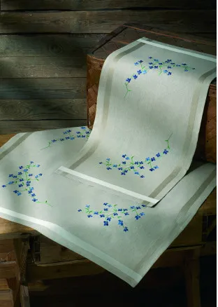 Permin Broderisett Trykt Duk med Vevd Kant 80x80cm